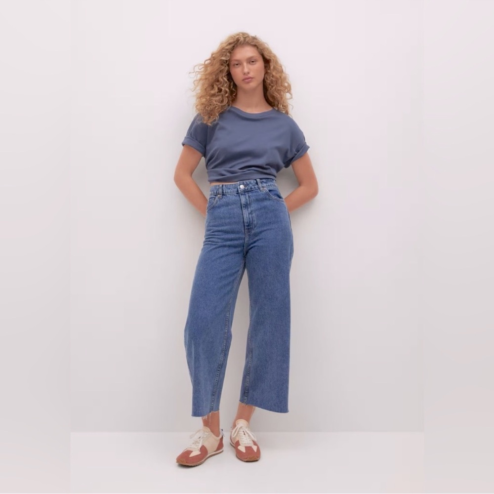 MNG “carol” wide leg cropped jeans. Size 4